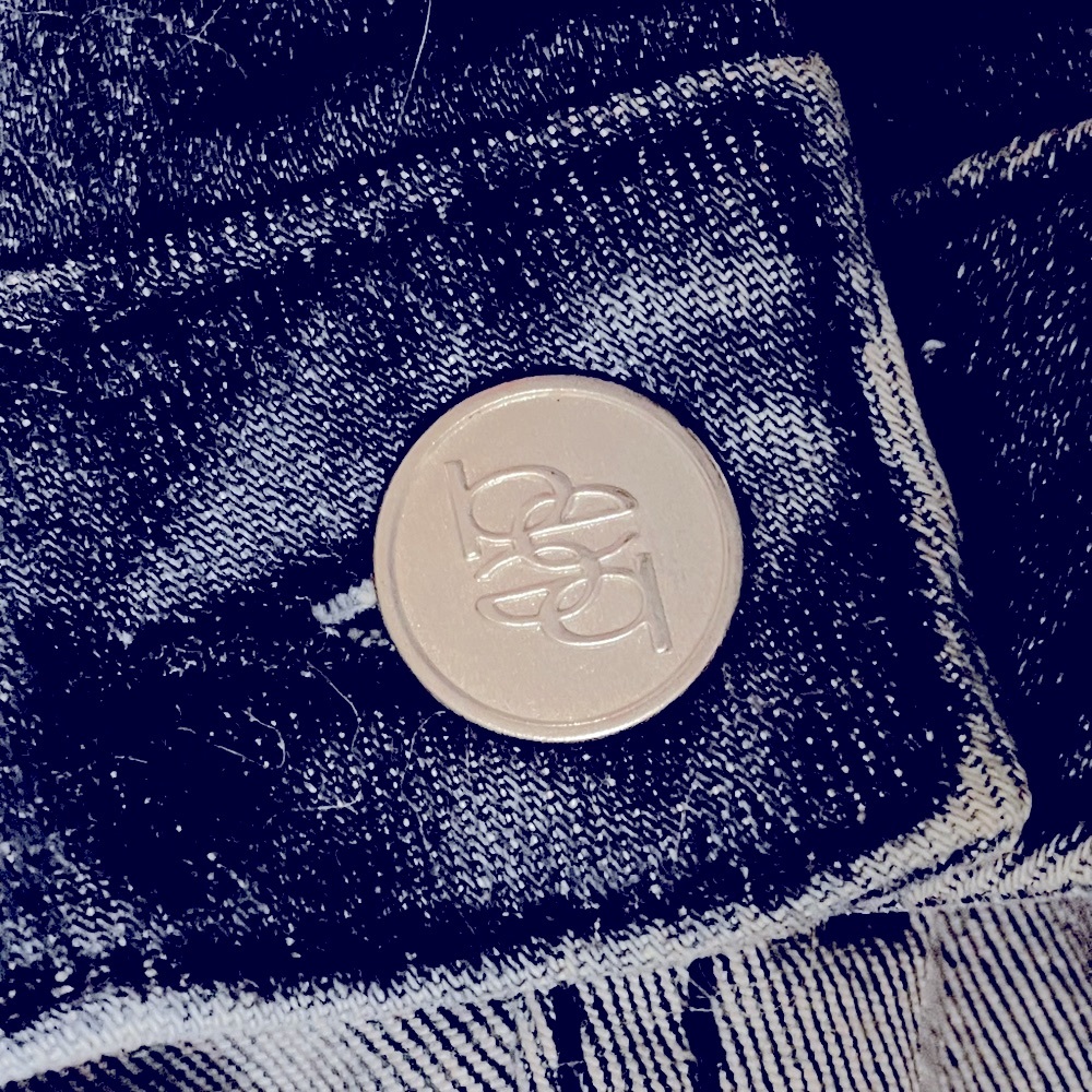 Authentic Beautiful Bebe Studded Jeans - Picture 7 of 7